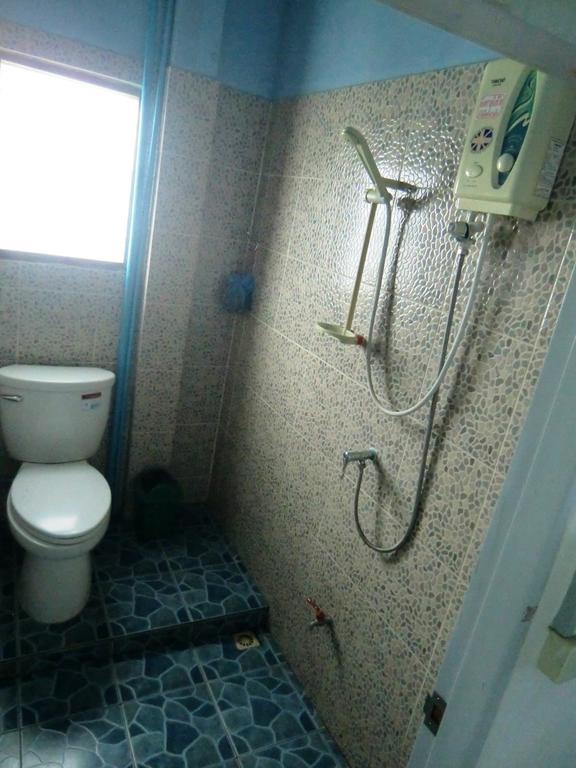 Residence House Трат Стая снимка
