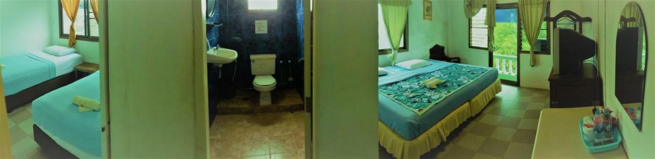 Residence House Трат Екстериор снимка